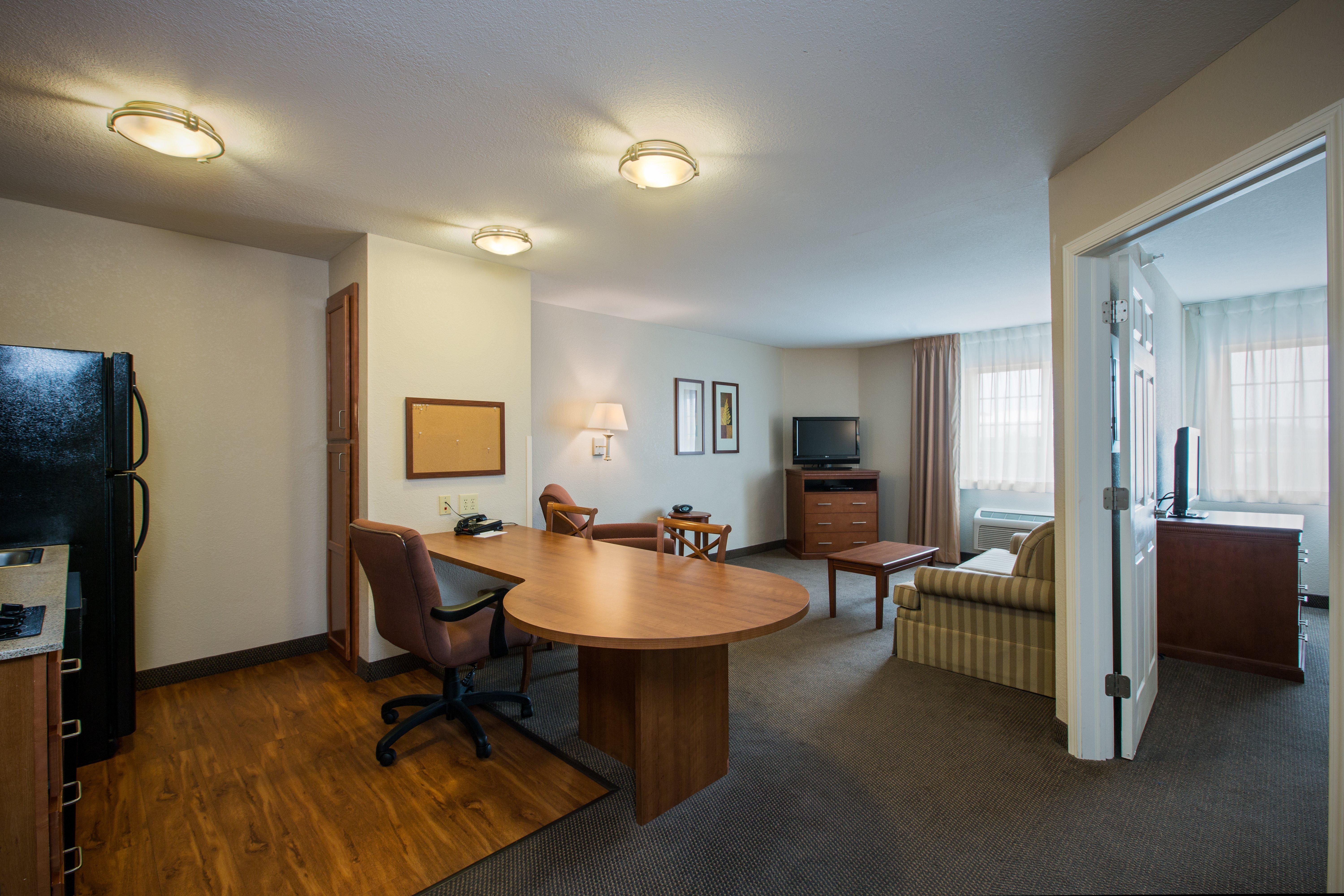 Candlewood Northwest By Ihg 2*