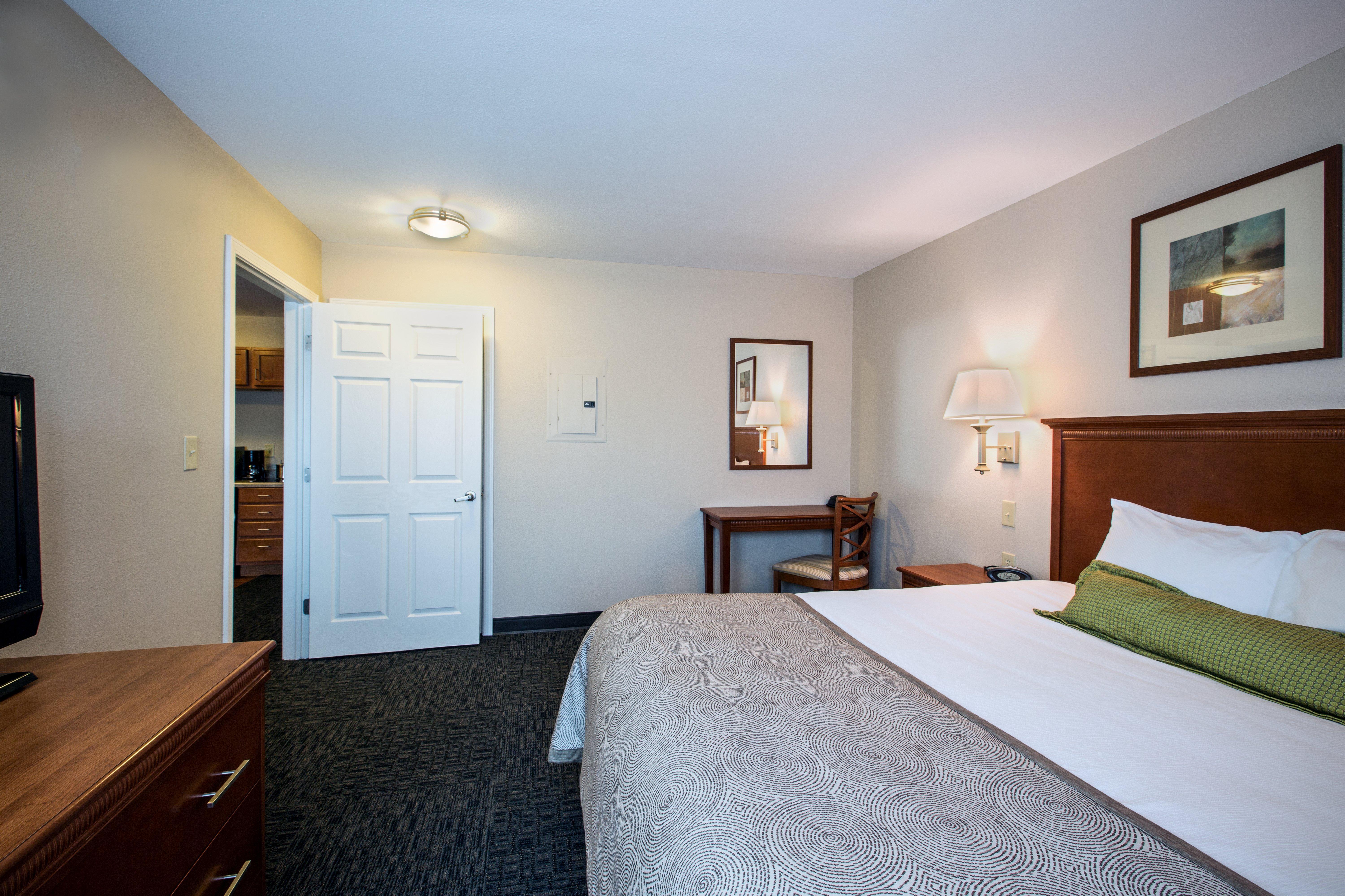 Candlewood Northwest By Ihg 2*