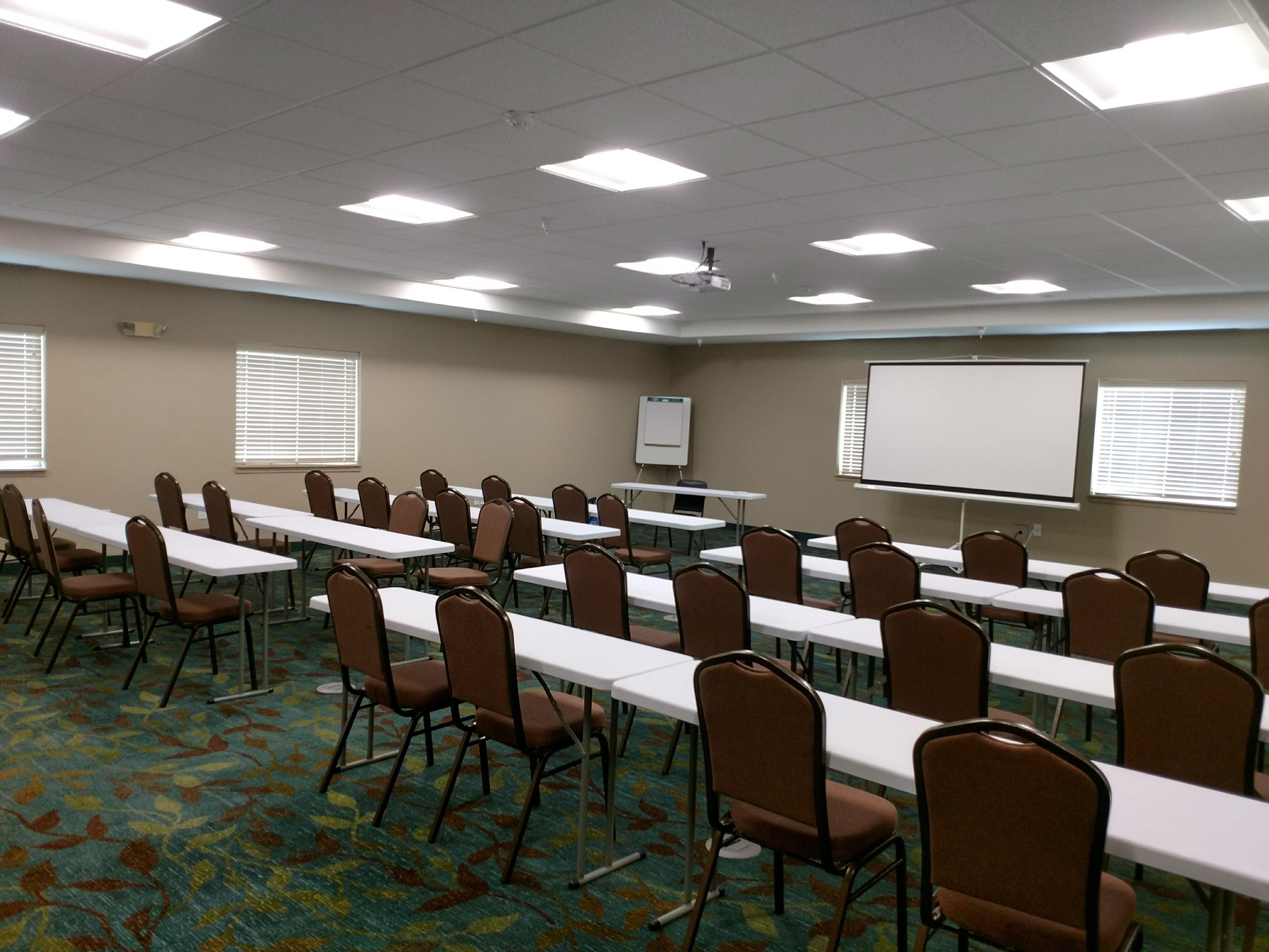 Candlewood Northwest By Ihg Hotel