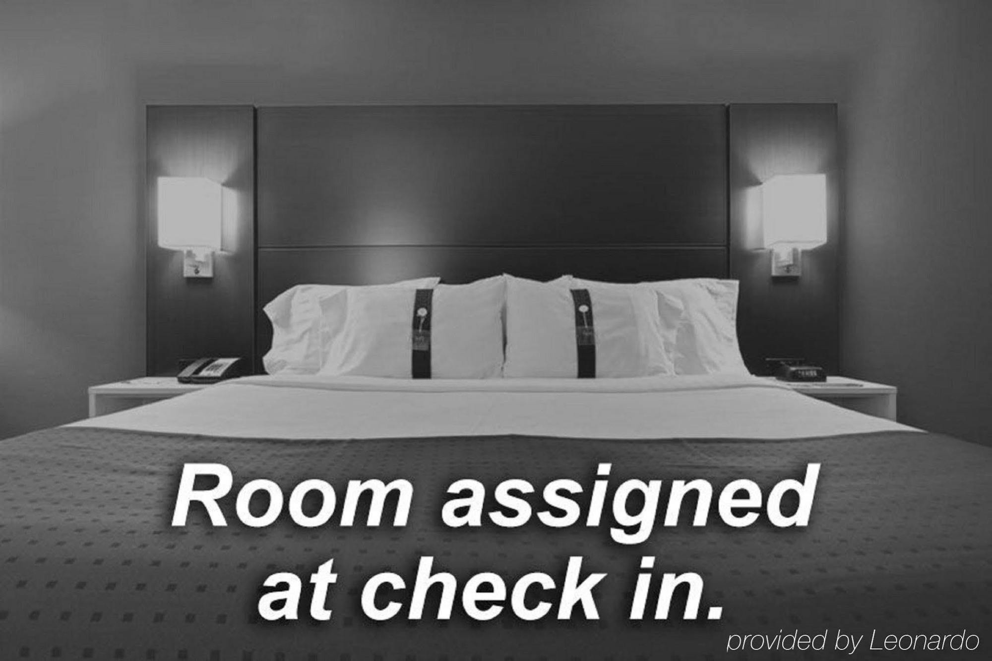 Hotel Candlewood Northwest By Ihg Indianapolis