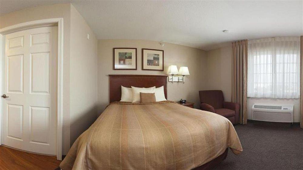 Candlewood Northwest By Ihg Hotel
